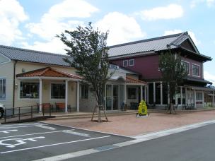 Sakaeya main store